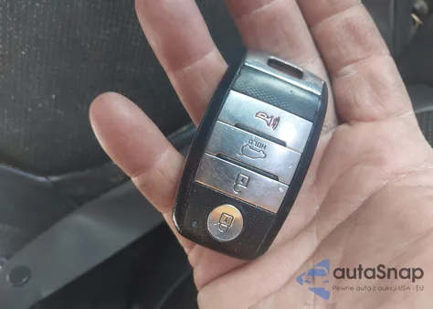 2016 Kia Soul ! z USA, uszkodzony, nr VIN KNDJX3A59G7824205